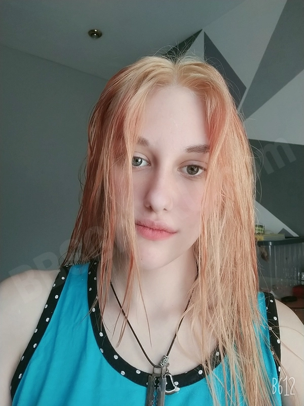 Katya20074605275